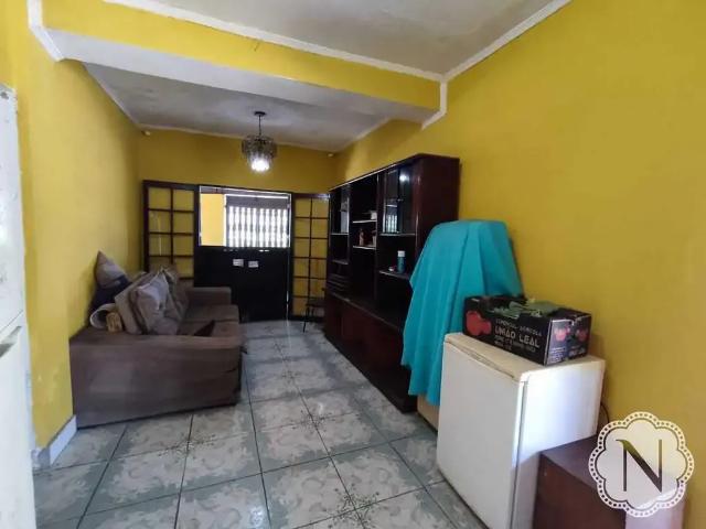 Casa / Sobrado para Venda em Itanhaém/SP Vila Loty 4 Quartos