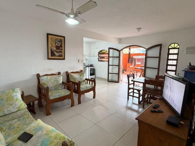 Casa / Sobrado para Venda em Itanhaém/SP Vila Loty 2 Quartos