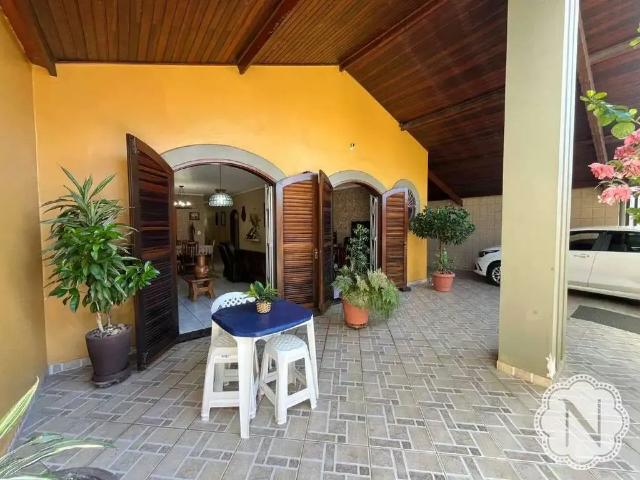 Casa / Sobrado para Venda em Itanhaém/SP Vila São Paulo 3 Quartos