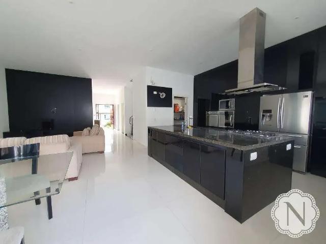 Casa / Sobrado para Venda em Itanhaém/SP Vila São Paulo 5 Quartos