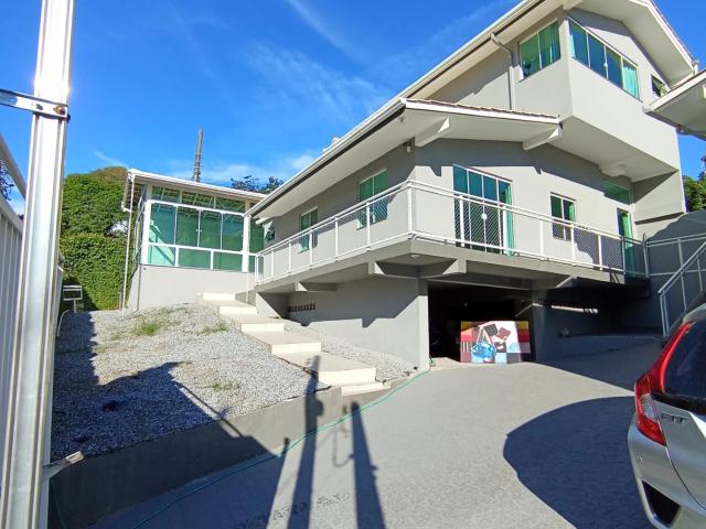Casa / Sobrado para Venda em Itapema/SC Morretes 3 Quartos