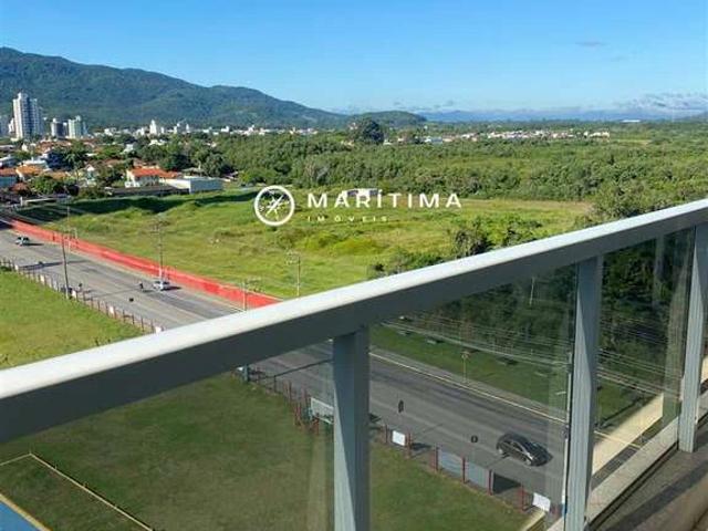 Casa / Sobrado para Venda em Itapema/SC Meia Praia 3 Quartos