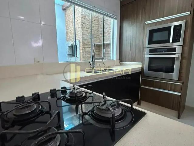 Casa / Sobrado para Venda em Itapema/SC Varzea 3 Quartos