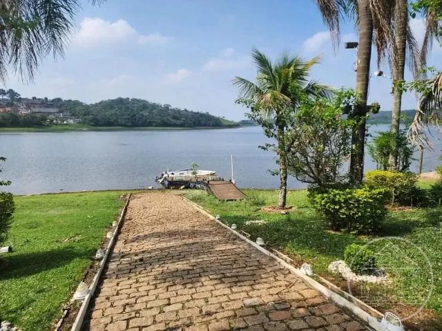 Casa / Sobrado para Venda em Itapecerica da Serra/SP Chácara Val de Palmas 5 Quartos