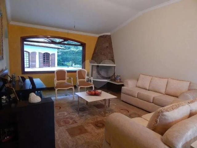 Casa / Sobrado para Venda em Itapecerica da Serra/SP Engenho 5 Quartos