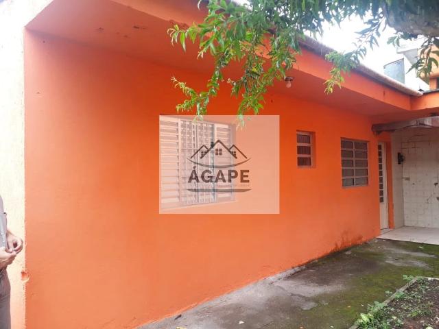 Casa / Sobrado para Venda em Itapecerica da Serra/SP Jardim Nisalves 4 Quartos