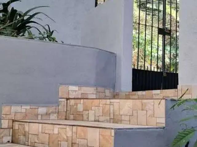 Casa / Sobrado para Venda em Itapecerica da Serra/SP Valo Velho 1 Quartos
