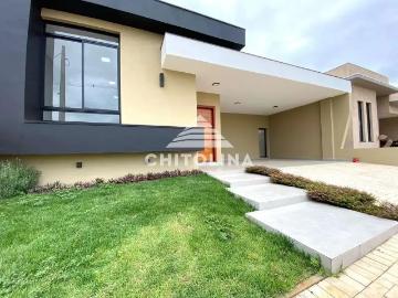 Casa / Sobrado para Venda em Itapetininga/SP Centro 3 Quartos