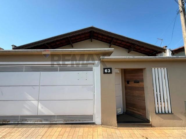 Casa / Sobrado para Venda em Itapira/SP Jardim Magali 3 Quartos