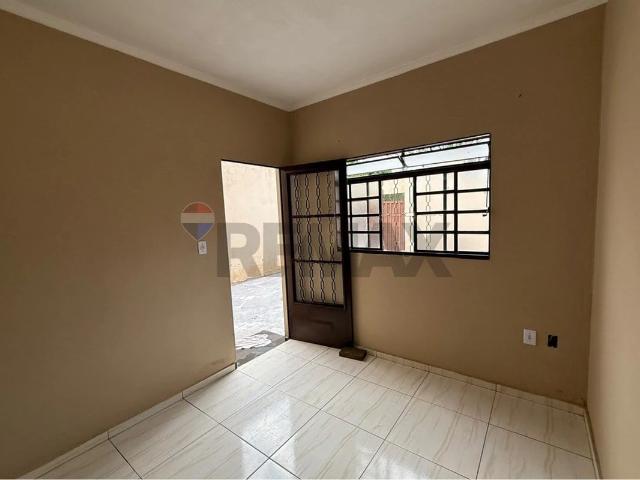 Casa / Sobrado para Venda em Itapira/SP Loteamento Popular Istor Luppi 2 Quartos