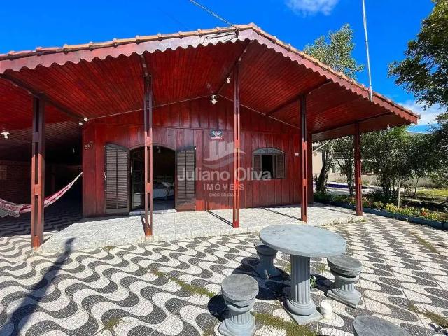 Casa / Sobrado para Venda em Itapoá/SC Barra do Sai 3 Quartos