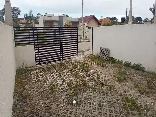 Casa / Sobrado para Venda em Itapoá/SC Cambijú 3 Quartos