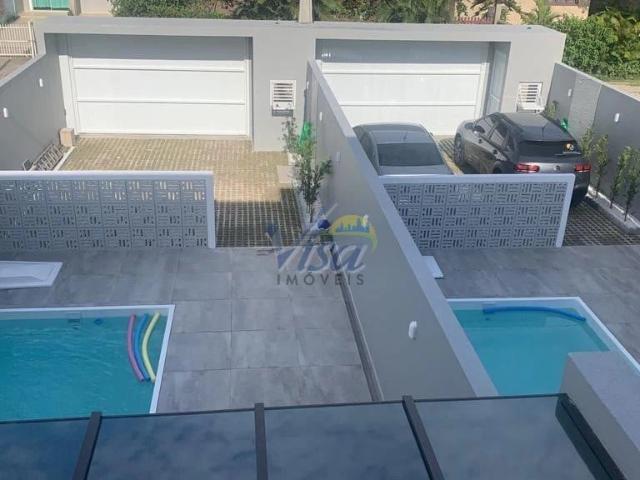 Casa / Sobrado para Venda em Itapoá/SC Cambijú 3 Quartos