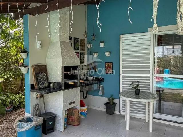 Casa / Sobrado para Venda em Itapoá/SC Centro 3 Quartos