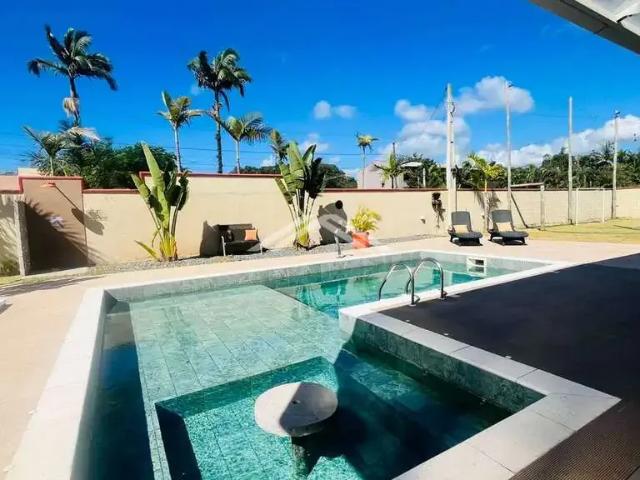 Casa / Sobrado para Venda em Itapoá/SC Centro 3 Quartos