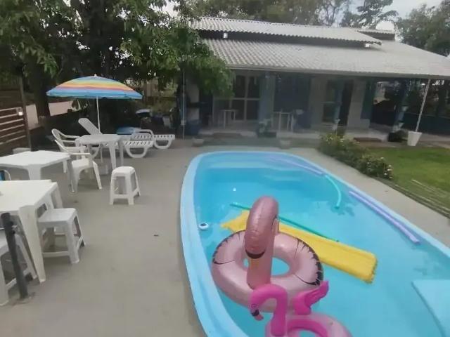 Casa / Sobrado para Venda em Itapoá/SC Centro 3 Quartos