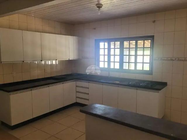 Casa / Sobrado para Venda em Itapoá/SC Centro 4 Quartos