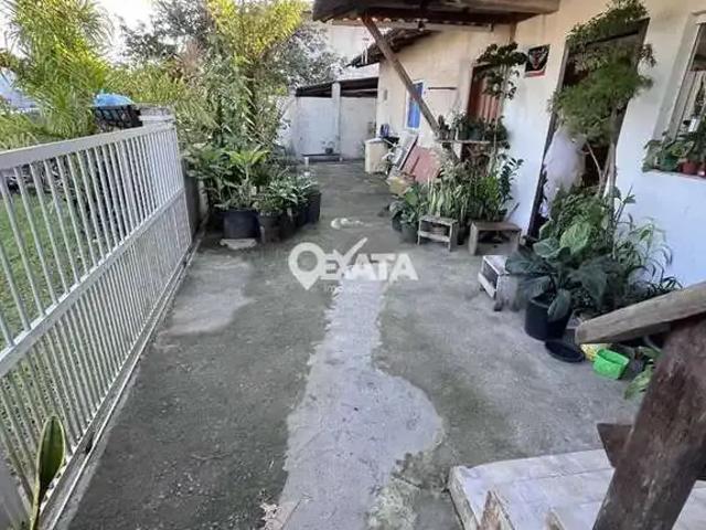 Casa / Sobrado para Venda em Itapoá/SC Centro 5 Quartos