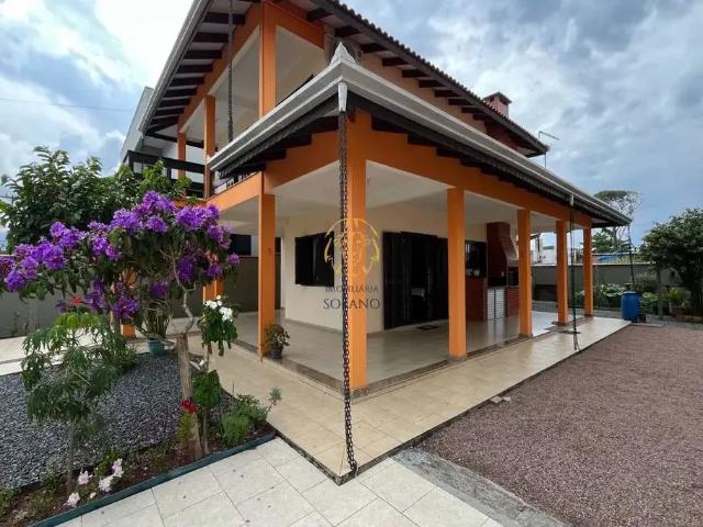 Casa / Sobrado para Venda em Itapoá/SC Centro 5 Quartos