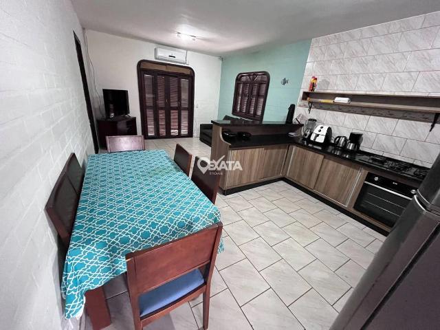 Casa / Sobrado para Venda em Itapoá/SC Paese 4 Quartos