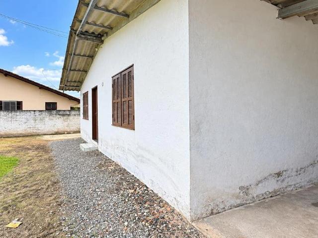 Casa / Sobrado para Venda em Itapoá/SC Paese 3 Quartos