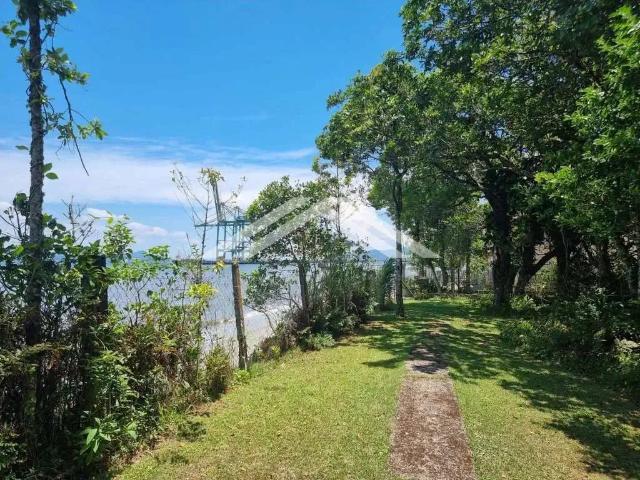 Casa / Sobrado para Venda em Itapoá/SC Pontal do Norte 3 Quartos