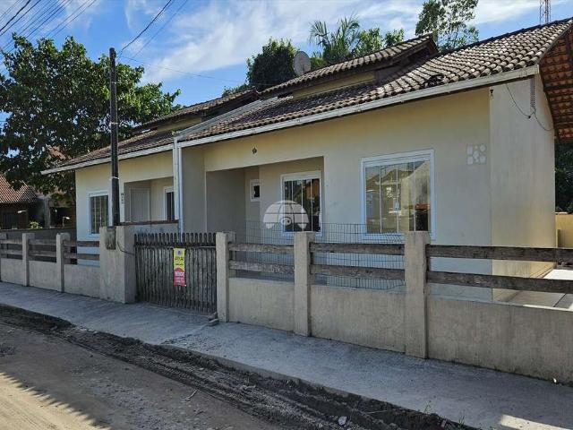 Casa / Sobrado para Venda em Itapoá/SC Pontal do Norte 2 Quartos