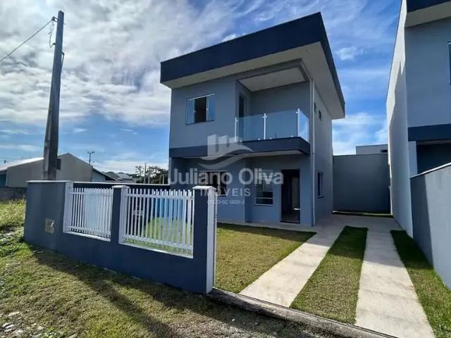 Casa / Sobrado para Venda em Itapoá/SC Continental 3 Quartos