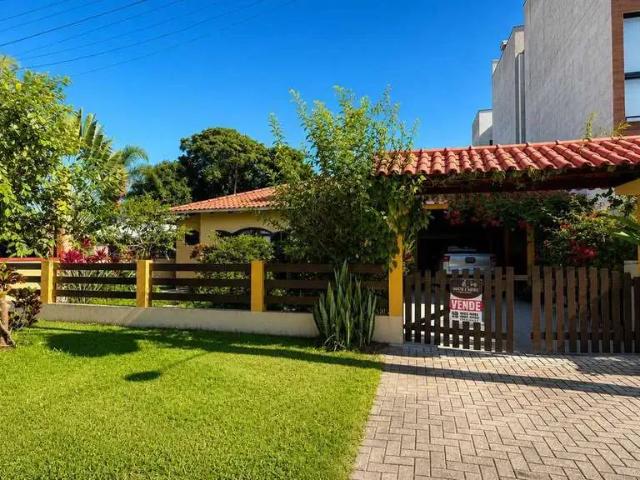 Casa / Sobrado para Venda em Itapoá/SC Rainha do Mar 3 Quartos