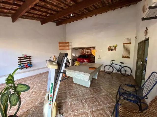 Casa / Sobrado para Venda em Itapuí/SP Maria Rosaria 3 Quartos