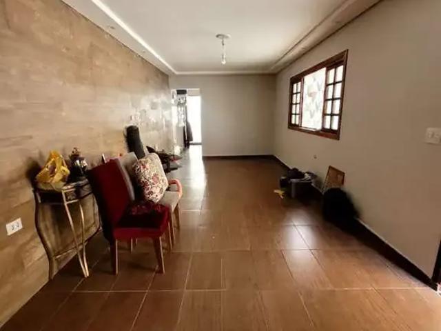 Casa / Sobrado para Venda em Itaquaquecetuba/SP Vila Virgínia 4 Quartos