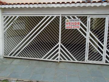 Casa / Sobrado para Venda em Itaquaquecetuba/SP Centro 3 Quartos