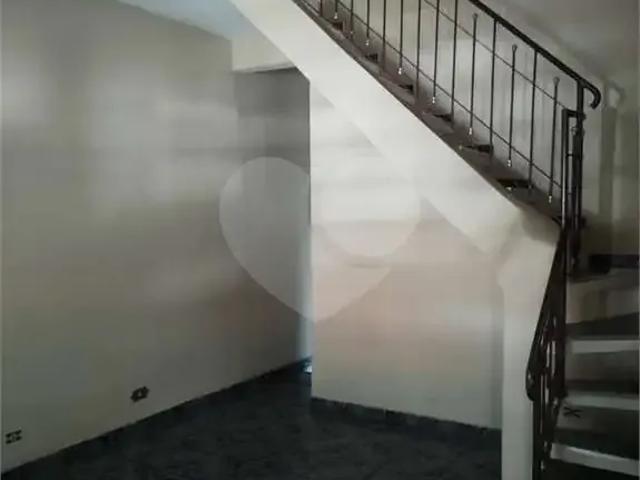 Casa / Sobrado para Venda em Itaquaquecetuba/SP Parque Piratininga 3 Quartos