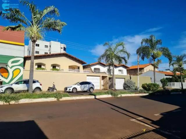 Casa / Sobrado para Venda em Ituiutaba/MG Setor Norte 3 Quartos