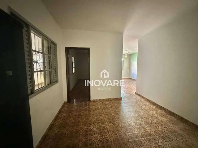 Casa / Sobrado para Venda em Itumbiara/GO Alto da Boa Vista 4 Quartos