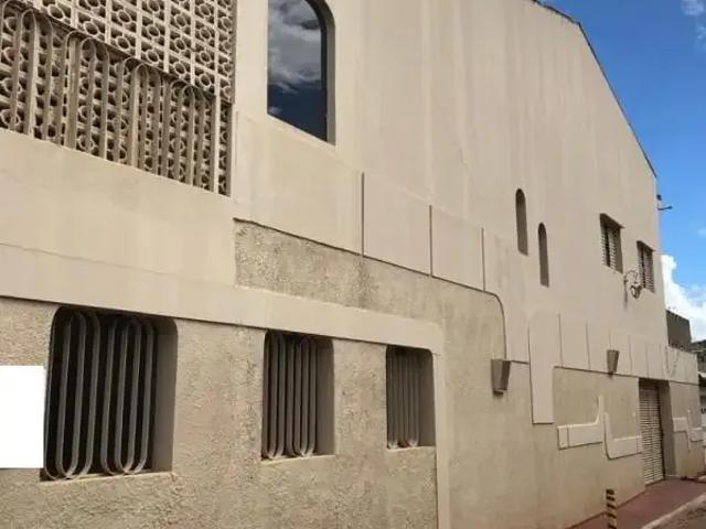 Casa / Sobrado para Venda em Itumbiara/GO Centro 3 Quartos