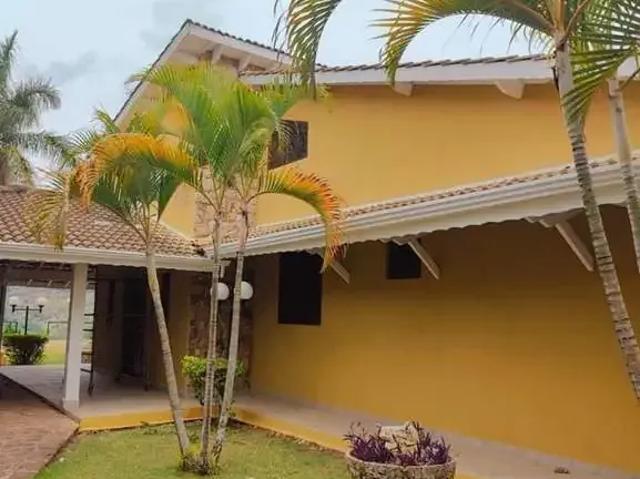 Casa / Sobrado para Venda em Itupeva/SP Centro 4 Quartos
