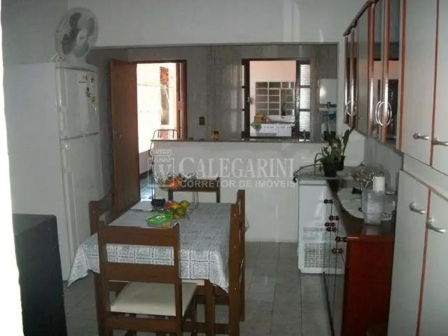 Casa / Sobrado para Venda em Itupeva/SP Portal de Santa Fé 4 Quartos