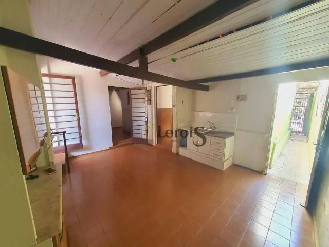 Casa / Sobrado para Venda em Itu/SP Vila Santa Terezinha 2 Quartos