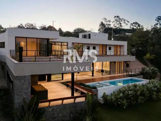 Casa / Sobrado para Venda em Itu/SP Chácara Residencial Paraíso Marriot 5 Quartos