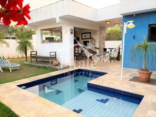Casa / Sobrado para Venda em Jandira/SP Jardim do Golf I 4 Quartos