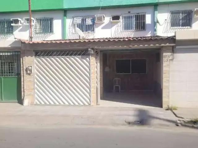 Casa / Sobrado para Venda em Jaboatão dos Guararapes/PE Candeias 3 Quartos