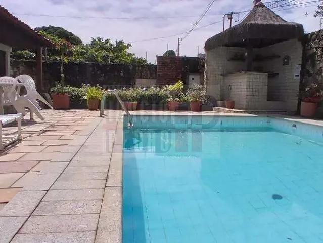 Casa / Sobrado para Venda em Jaboatão dos Guararapes/PE Candeias 3 Quartos