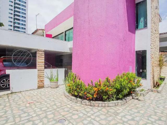Casa / Sobrado para Venda em Jaboatão dos Guararapes/PE Candeias 4 Quartos