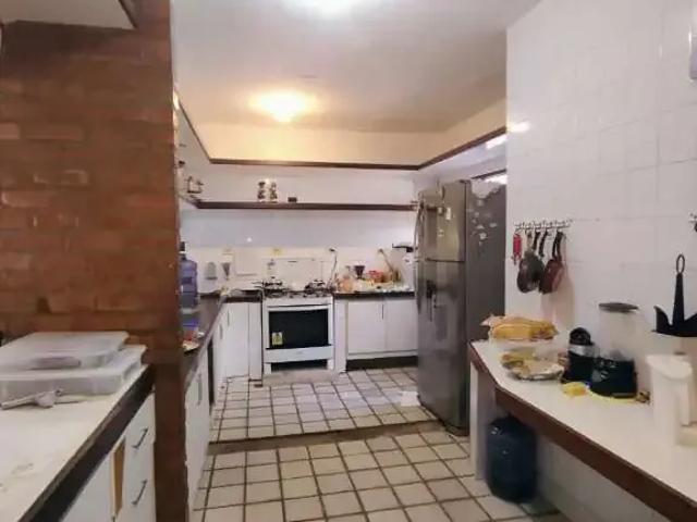 Casa / Sobrado para Venda em Jaboatão dos Guararapes/PE Candeias 4 Quartos