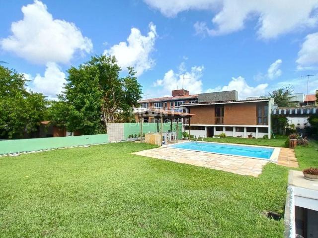 Casa / Sobrado para Venda em Jaboatão dos Guararapes/PE Piedade 4 Quartos