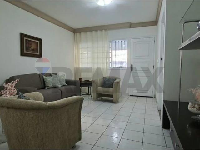 Casa / Sobrado para Venda em Jaboatão dos Guararapes/PE Piedade 6 Quartos