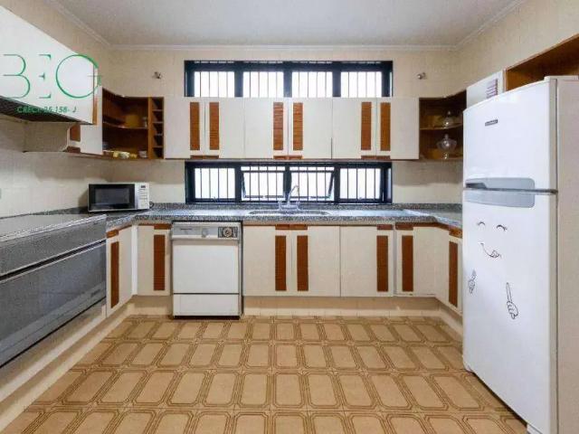 Casa / Sobrado para Venda em Jaboticabal/SP Centro 4 Quartos