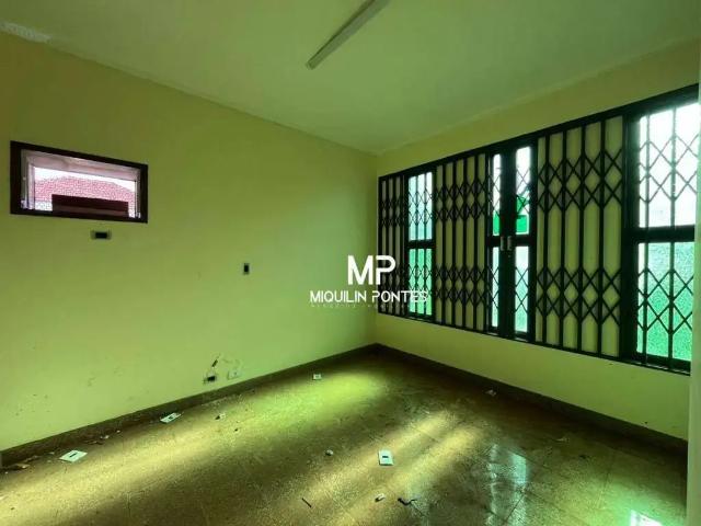 Casa / Sobrado para Venda em Jaboticabal/SP Centro 3 Quartos