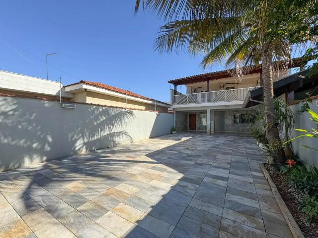 Casa / Sobrado para Venda em Jaboticabal/SP Jardim Grajaú 3 Quartos